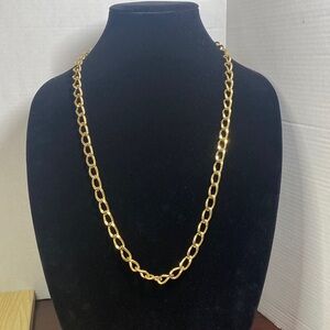 Elegant Gold Tone Chain Necklace